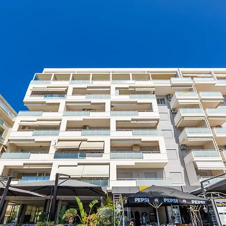 Lungomare Cozy By Pikhost * فلورا