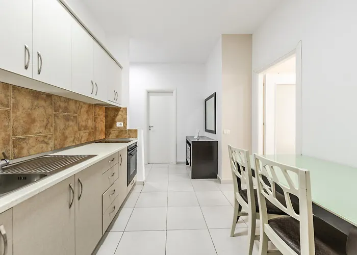 Lungomare Cozy By Pikhost